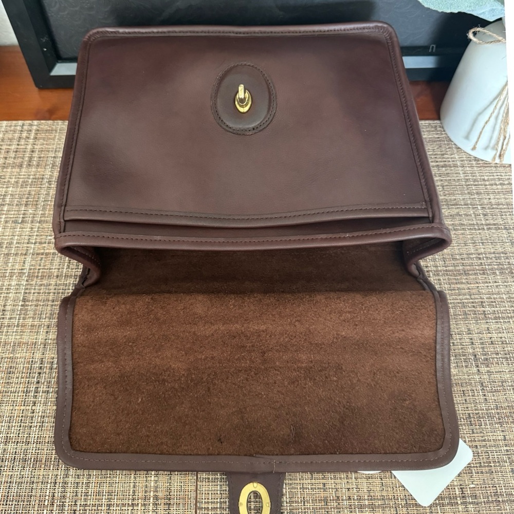 ❤️SOLD❤️Vintage Coach Mahogany Willis Bag 9927 - Picture 13 of 14